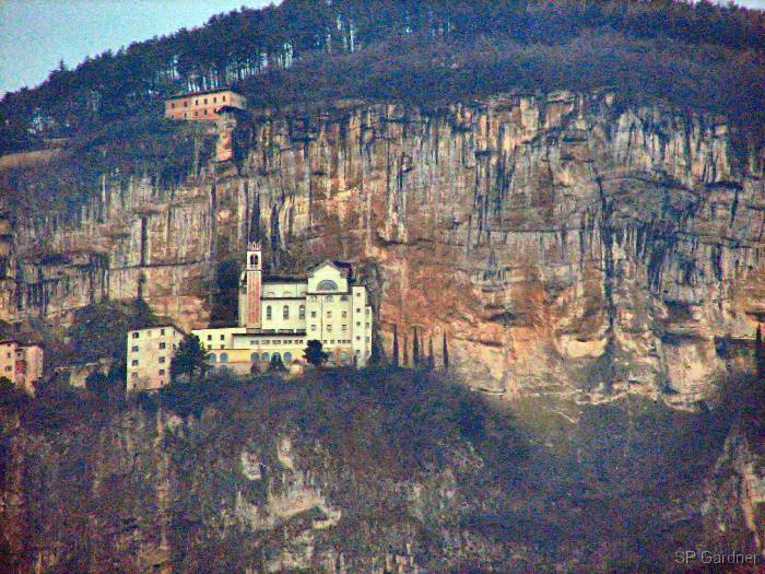 IMG_0545-1 Church between Innsbruck & Venice.