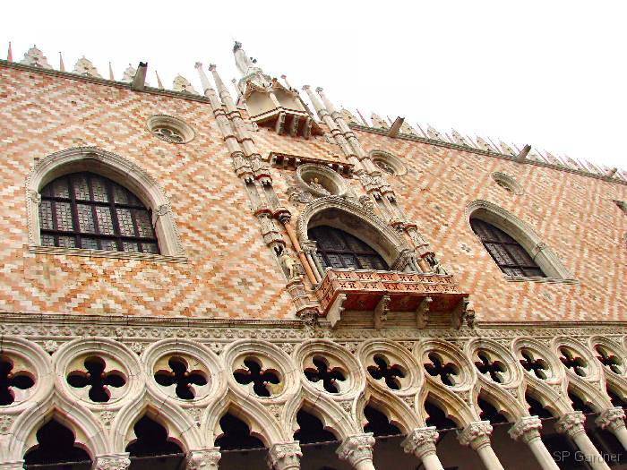 IMG_0557-1 Building in St Marks Square. Venice, Italy